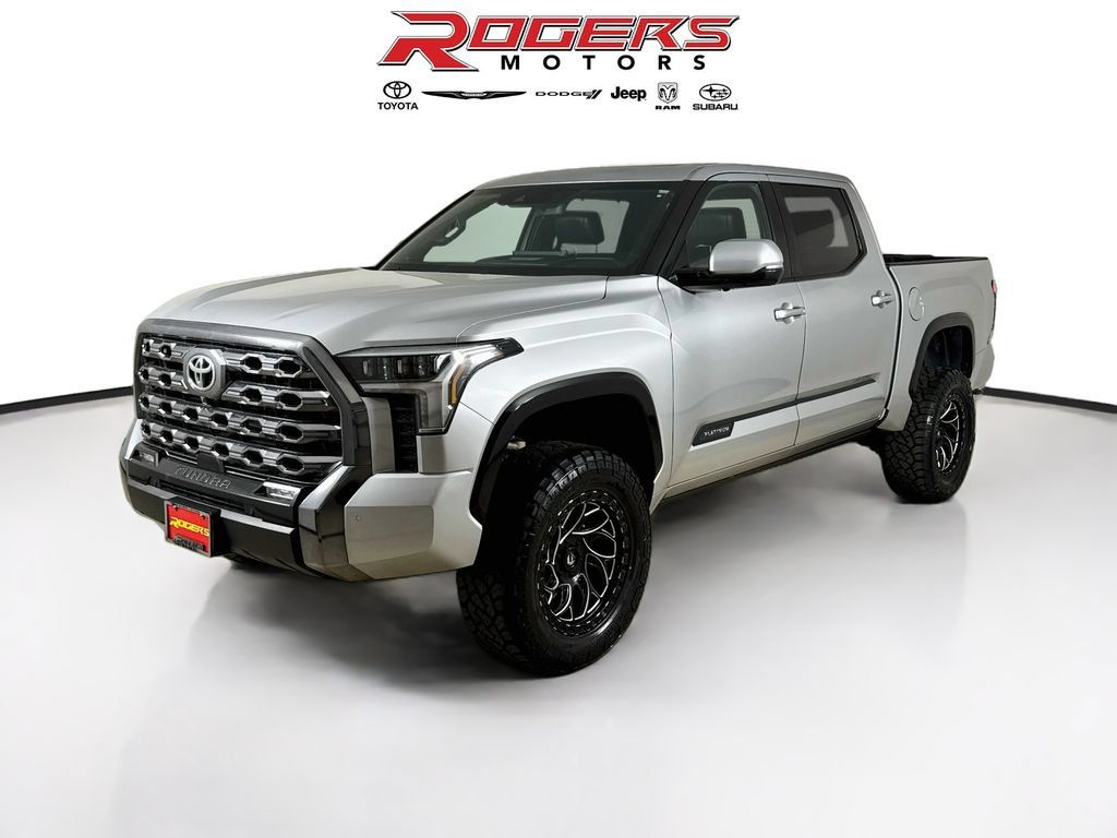 Used 2024 Toyota Tundra Platinum AWD/4WD image 8