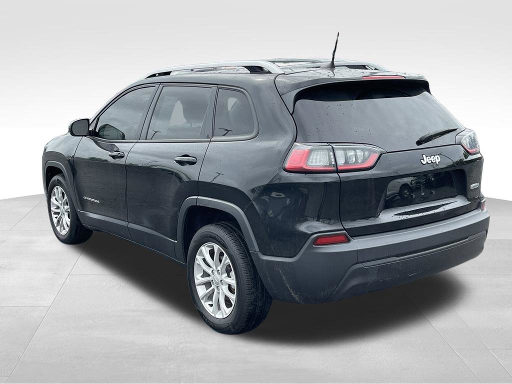 Used 2021 Jeep Cherokee Latitude FWD image 11
