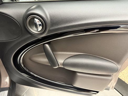 Used 2011 MINI Cooper Countryman image 21