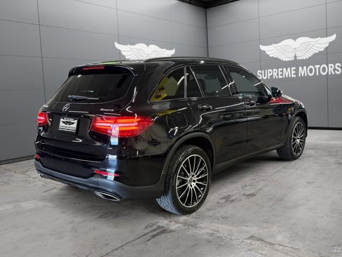 Used 2019 Mercedes-Benz GLC 300 4MATIC image 5