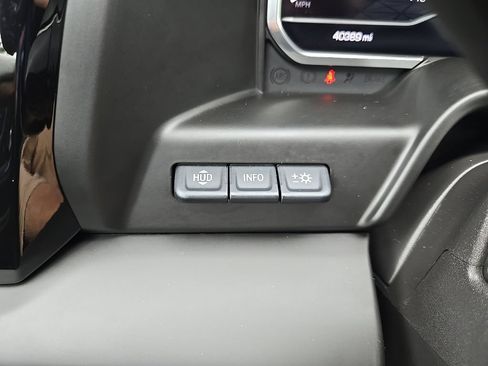 Used 2023 GMC Sierra 1500 Denali w/ Denali Reserve Package AWD/4WD image 22