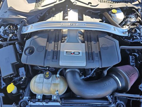 Used 2019 Ford Mustang GT Premium w/ Performance Package - Level 2 RWD image 31