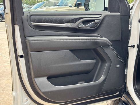 Used 2023 GMC Yukon XL Denali w/ Max Trailering Package AWD/4WD image 11