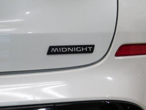 Used 2024 Nissan Murano SL image 86