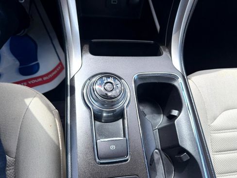 Used 2018 Ford Fusion SE image 14