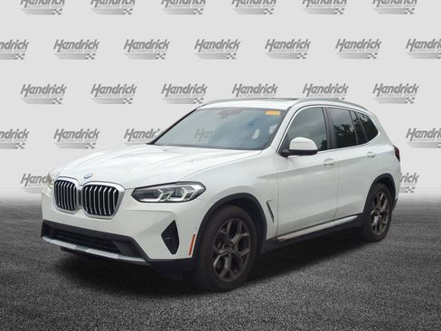 Used 2024 BMW X3 sDrive30i w/ Premium Package RWD image 5