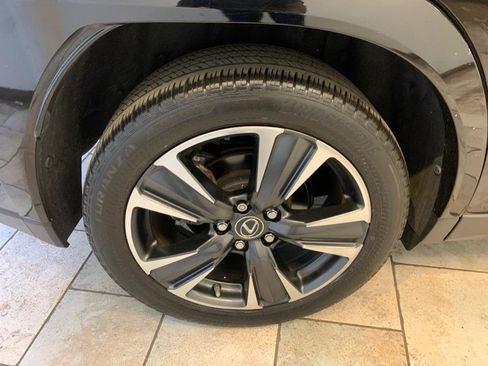 Used 2022 Lexus UX 250h w/ Premium Package image 12