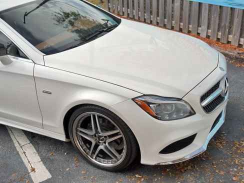 Used 2015 Mercedes-Benz CLS 400 image 32