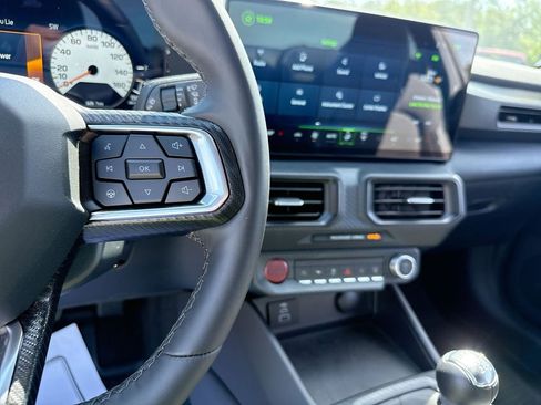 Used 2025 Ford Mustang GT RWD image 17