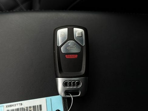 Used 2018 Audi SQ5 Premium Plus w/ Navigation Package AWD/4WD image 59