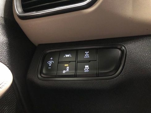 Used 2019 Hyundai Santa Fe SEL AWD/4WD image 20