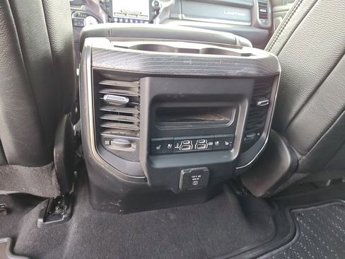 Used 2019 RAM 1500 Limited image 33