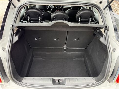 Used 2018 MINI Cooper 4-Door Hardtop FWD image 28