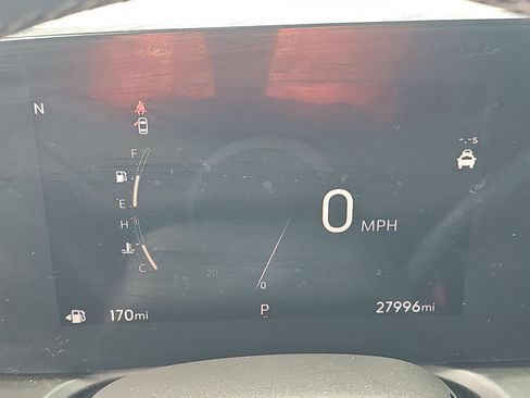 Used 2024 Buick Encore GX Preferred FWD image 2