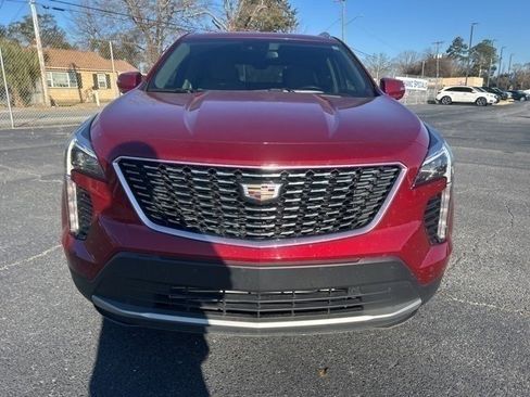 Used 2021 Cadillac XT4 Premium Luxury w/ Cold Weather Package image 7