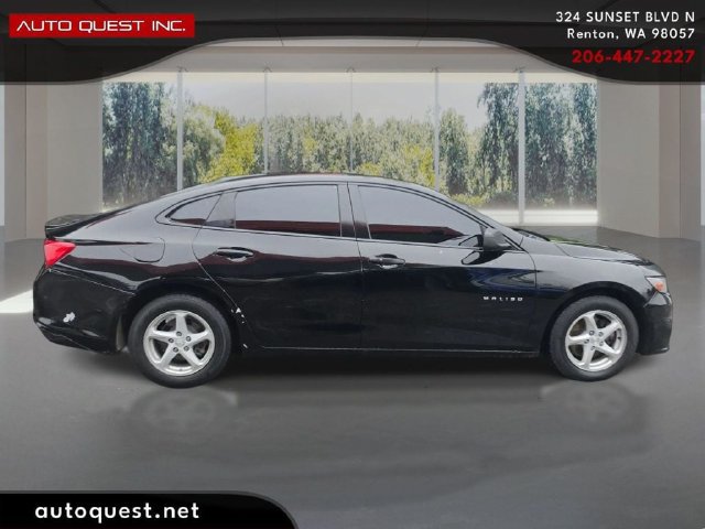 Used 2018 Chevrolet Malibu LS FWD image 4