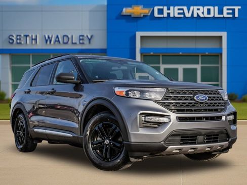 Used 2024 Ford Explorer XLT w/ Equipment Group 202A RWD image 55