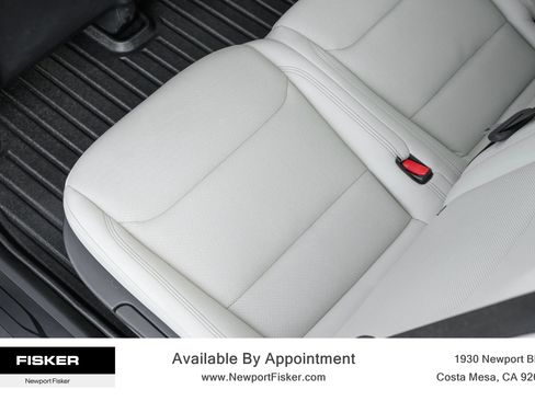 Used 2023 Tesla Model X AWD/4WD image 17