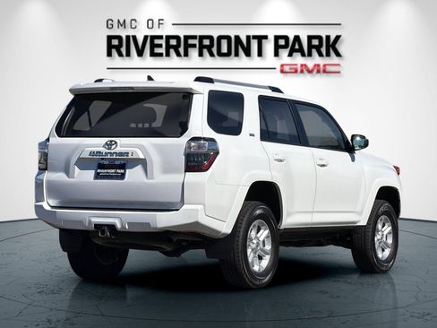 Used 2024 Toyota 4Runner SR5 image 3