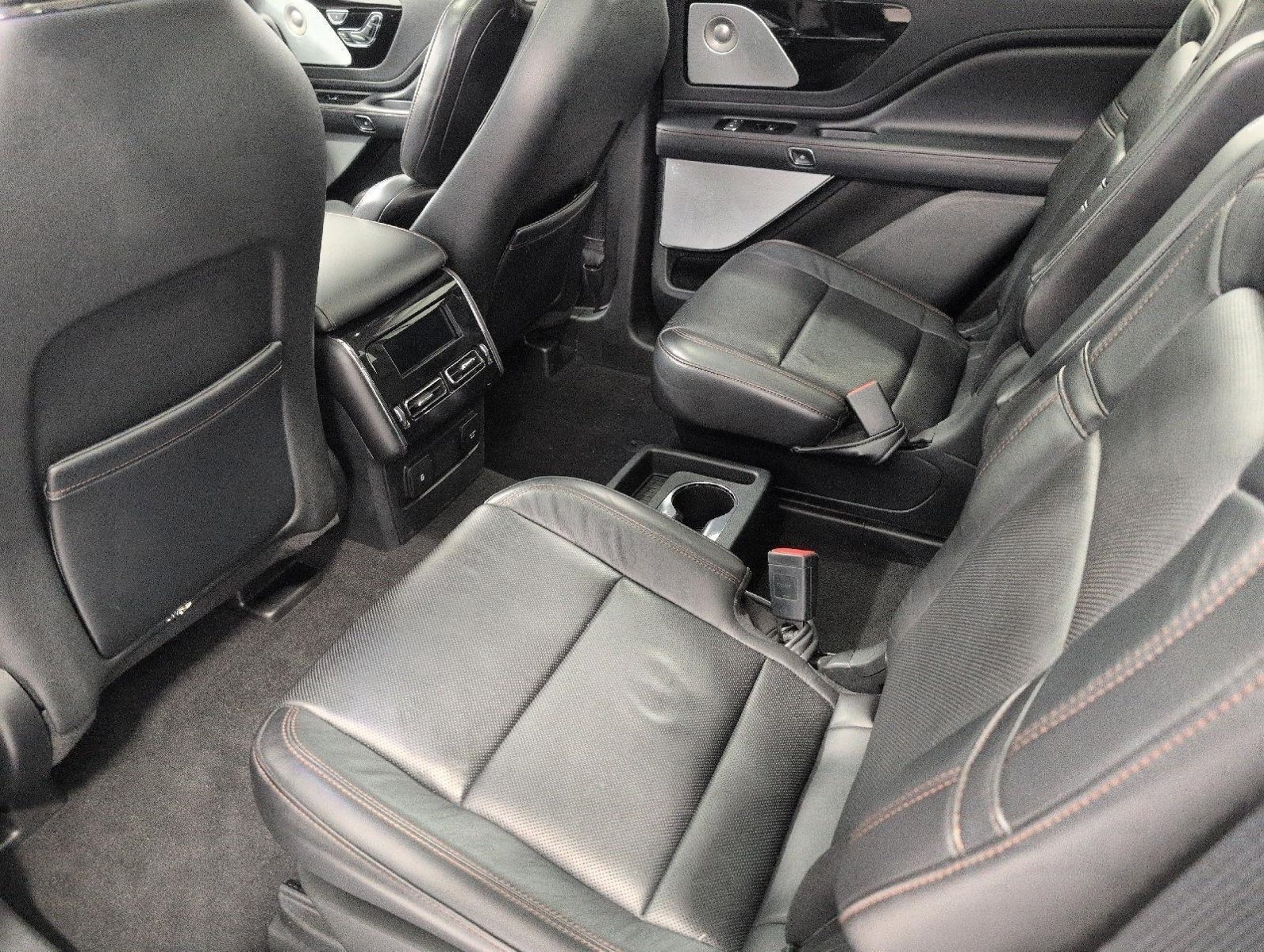 Used 2020 Lincoln Aviator Reserve w/ Equipment Group 202A AWD/4WD image 50