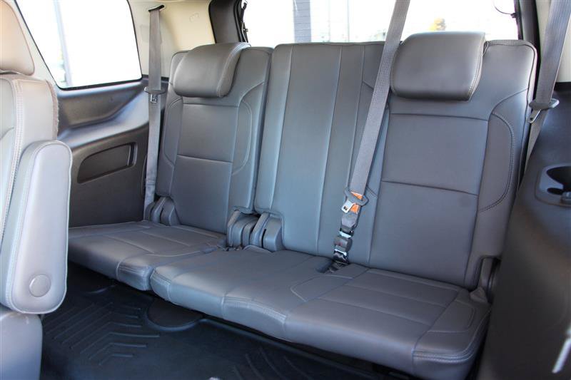 Used 2016 GMC Yukon Denali w/ Open Road Package AWD/4WD image 19
