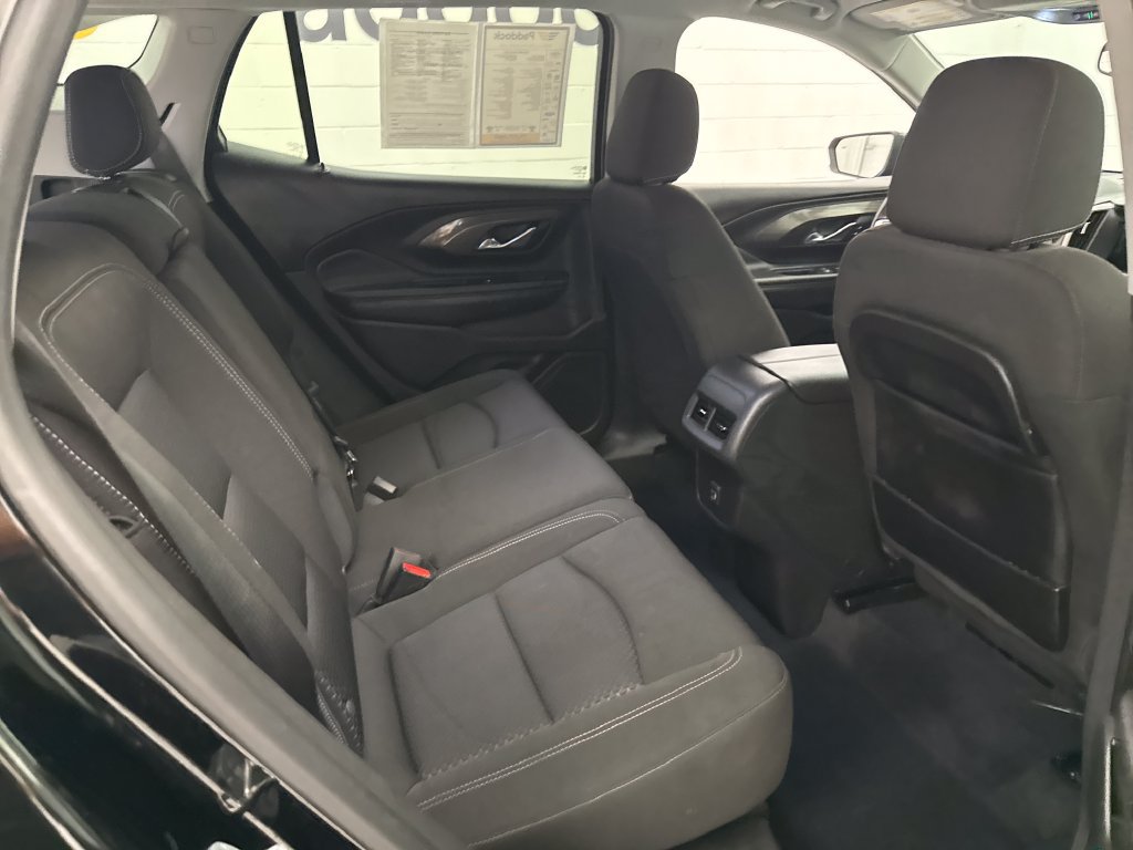 Used 2023 GMC Terrain SLE w/ Driver Convenience Package AWD/4WD image 24