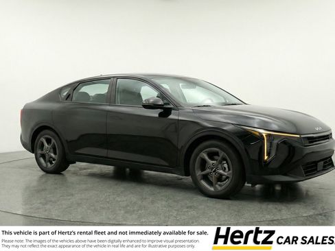 Used 2025 Kia K4 FWD image 1
