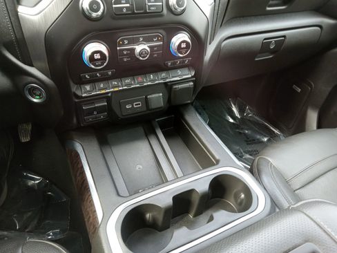 Used 2022 GMC Sierra 2500 Denali image 20