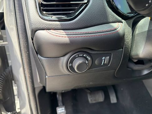 Used 2023 Dodge Durango GT AWD/4WD image 27