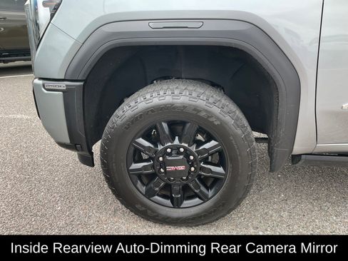 Used 2025 GMC Sierra 2500 AT4 AWD/4WD image 10