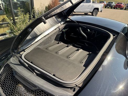 Used 2017 McLaren 570S image 8