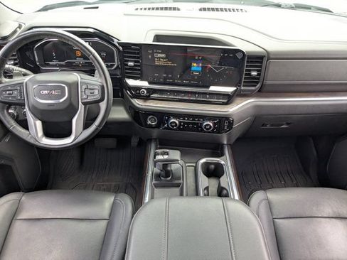 Used 2023 GMC Sierra 1500 SLT w/ SLT Premium Package AWD/4WD image 16