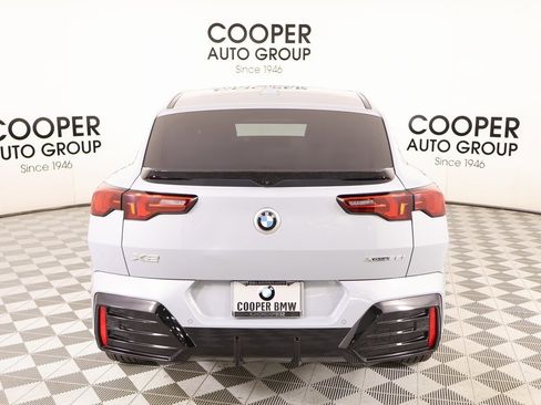Used 2025 BMW X2 xDrive28i image 23
