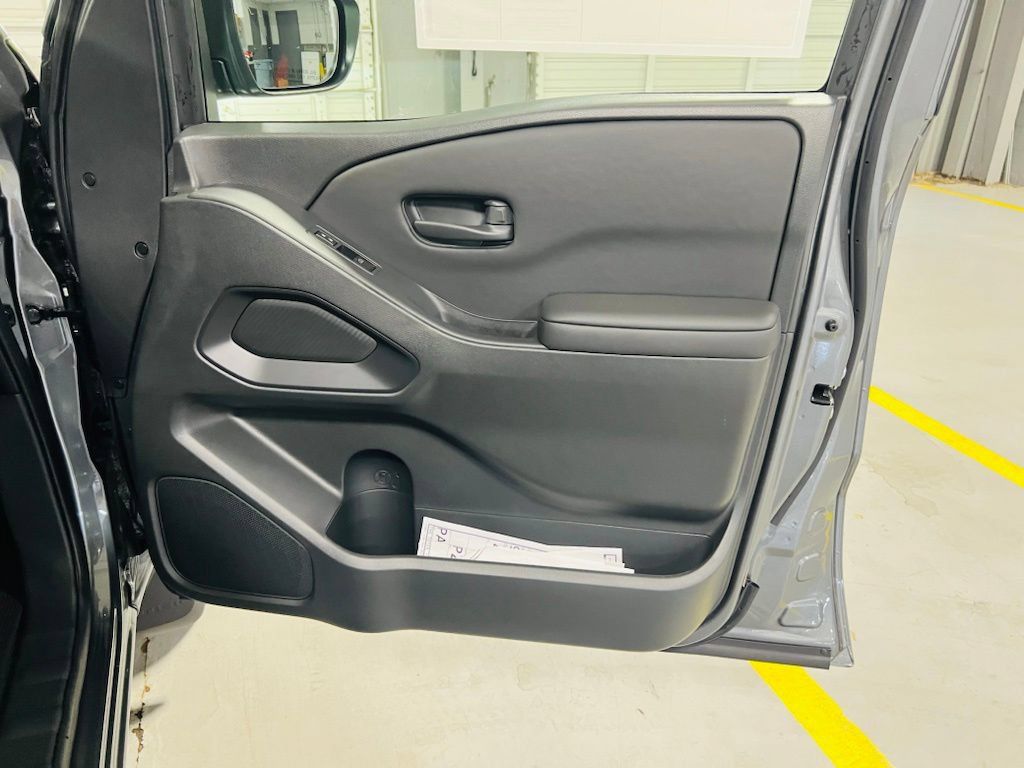 New 2027 Nissan Frontier S RWD image 33