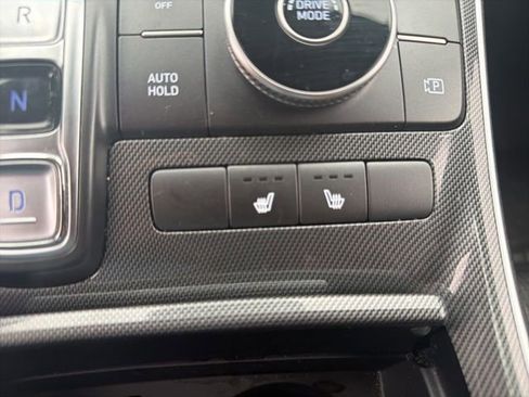 Used 2022 Hyundai Santa Fe SEL FWD image 9