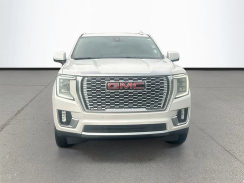Used 2021 GMC Yukon XL Denali w/ Denali Premium Package RWD image 2