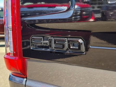 Used 2022 Ford F150 Platinum w/ Equipment Group 701A High AWD/4WD image 9
