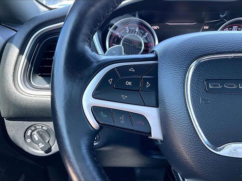 Used 2015 Dodge Challenger R/T Plus RWD image 18