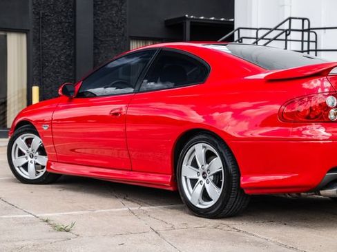 Used 2005 Pontiac GTO RWD image 48