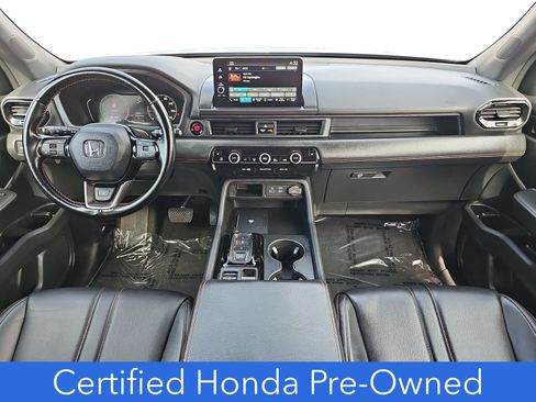 Certified 2024 Honda Pilot TrailSport image 9