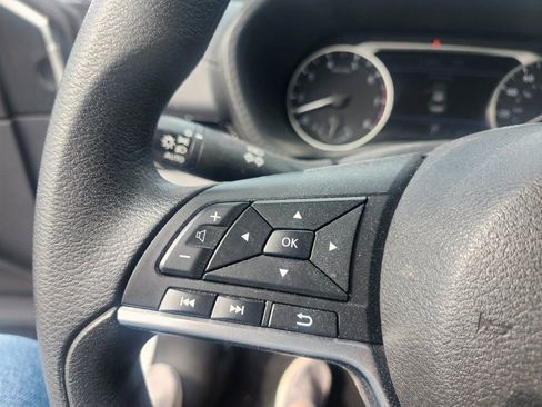 Used 2024 Nissan Sentra SV image 14