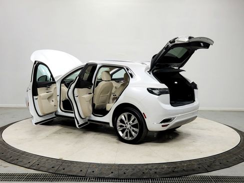 Used 2023 Buick Envision Avenir image 13