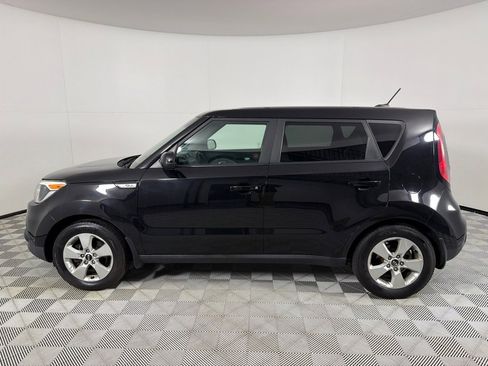 Used 2017 Kia Soul image 5