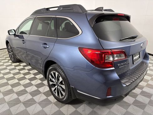 Used 2017 Subaru Outback 2.5i Limited image 8