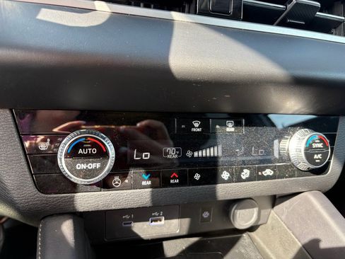 Used 2024 Mitsubishi Outlander SEL image 21