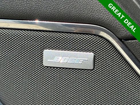 Used 2024 GMC Sierra 1500 SLT w/ SLT Premium Plus Package AWD/4WD image 30