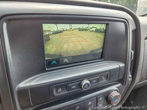 Used 2018 Chevrolet Silverado 1500 Custom w/ Trailering Package AWD/4WD image 12