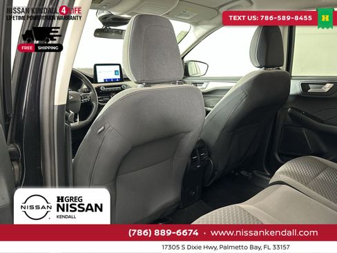 Used 2021 Ford Escape SE w/ Cold Weather Package image 28