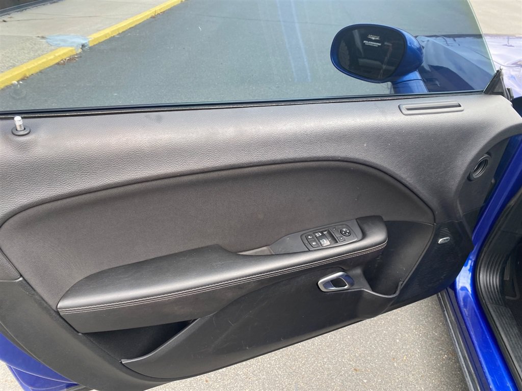 Used 2019 Dodge Challenger GT RWD image 9