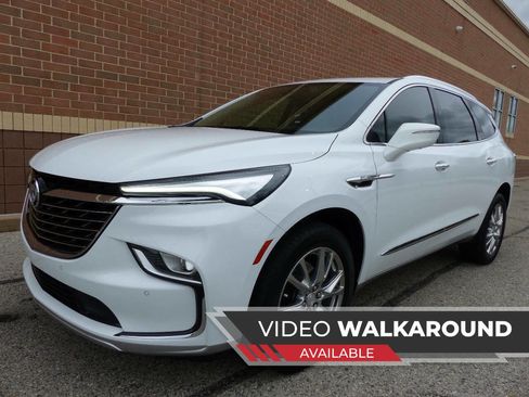 Used 2022 Buick Enclave Premium w/ Surround and Sites Package FWD image 1